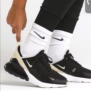 Nike Air Max 270